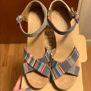 Toms Wedge Strappy Sandals